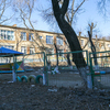 В детском саду №141 родители жалуются на ''смешной забор'' — newsvl.ru