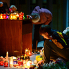Во время церемонии неравнодушные владивостокцы зажгли свечи и собрали деньги родственникам на похороны 11-летней девочки — newsvl.ru