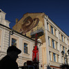 Арбат украсила новая настенная роспись от Павла Шугурова — newsvl.ru