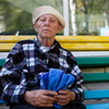 К сожалению, пожилой мужчина из-за своего состояния не смог внятно рассказать о фотографиях — newsvl.ru