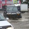 Автомобилисты двигаются на малой скорости, чтобы не залить двигатели — newsvl.ru