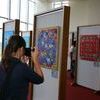 В корпусе "А"открылась выставка трикотажа и платков — newsvl.ru
