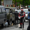 Около 20 мотоциклистов и их спутницы раздавали автомобилистам, пересекающим переезд, памятки — newsvl.ru