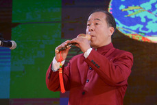 «Подмосковными вечерами» украсил своё выступление китайский ансамбль народной музыки в Комсомольске 