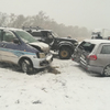 Пять автомобилей столкнулись на заснеженной трассе в Черниговке (ФОТО)