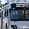 Водитель 60-го автобуса во Владивостоке с опозданием вышел на рейс и предложил подраться пассажиру
