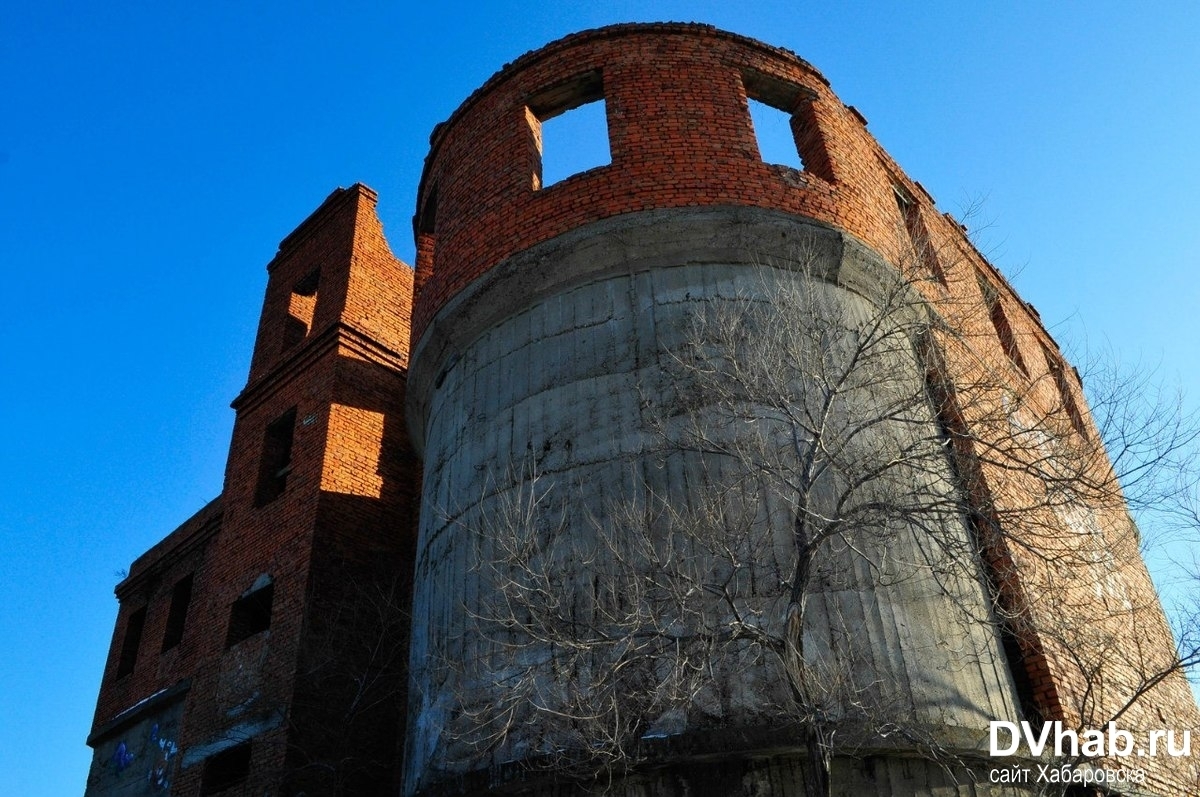 башня инфиделя хабаровск. водонапорная башня хабаровск заброшка. водонапорная башня хабаровск заброшка. башня инфиделя хабаровск. башня инфиделя в хабаровске история.