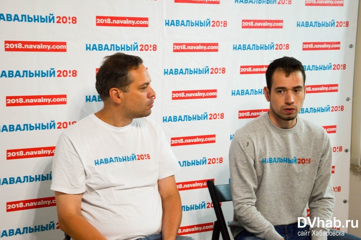 Канал навального на ютубе. Навальный канал. Ведущие канала Навального. Ведущие канала Навального на ютубе. Ведущий канала Навальный.