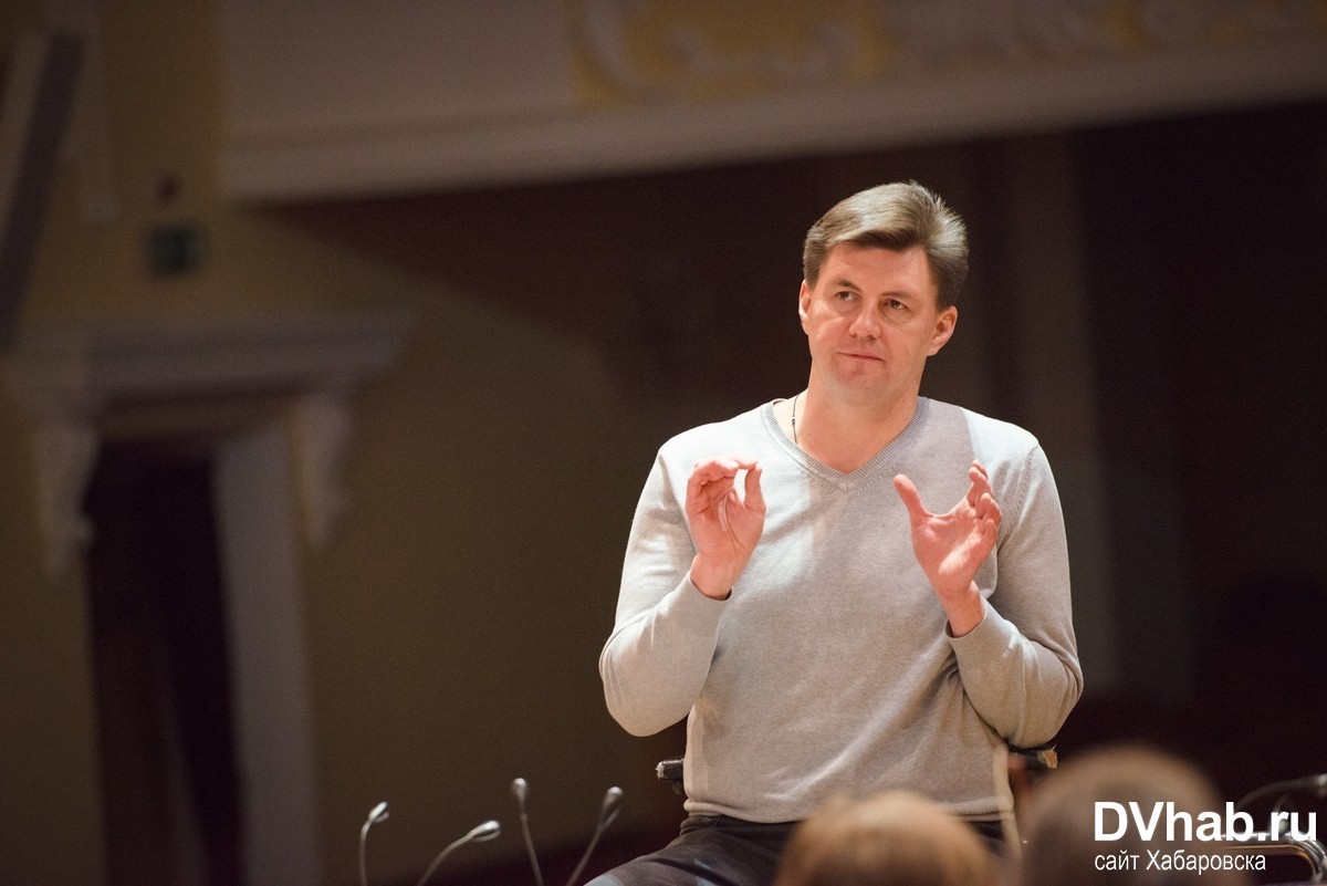 илья дербилов. илья дербилов оркестр. илья дербилов. дербилов дирижер илья дирижер. дербилов дирижер.