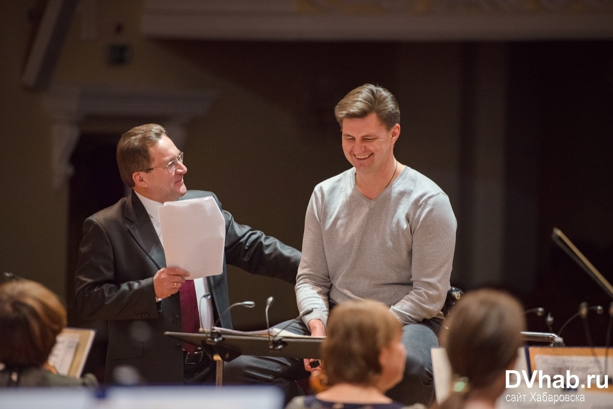 киров филармония дирижер. дербилов дирижер. дербилов дирижер. илья дербилов. гена дербилов.