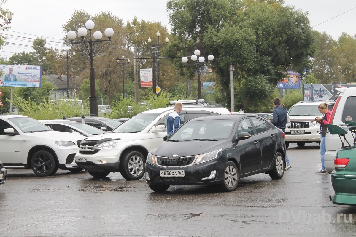 Автомобиле хабаровск. Машины в Хабаровске. Движение авто в Хабаровске. Автомобиль Хабаровск фото. Красивая машина в Хабаровске.