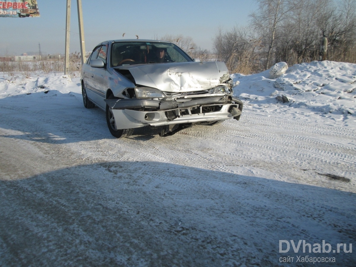 Нетрезвая девушка за рулем Carina врезалась в Mazda Verisa на пригородной  трассе (ФОТО) — Новости Хабаровска