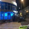 Lexus снес столбы и врезался в салон связи  — newsvl.ru