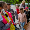 Играть с полицейским жезлом детям понравилось — newsvl.ru