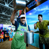 Чайный мастер из Малайзии устроил целое шоу — newsvl.ru