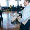 Исполнять этот парный танец можно практически под любую музыку — newsvl.ru