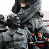 Тысячи горожан пришли посмотреть на парад в центре Владивостока — newsvl.ru