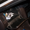 При осмотре автомобиля сотрудники полиции обнаружили в бардачке пакетик с белым порошком — newsvl.ru