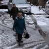 Некоторые пешеходы сегодня вышли на улицы в резиновых сапогах — newsvl.ru