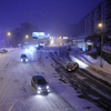 На дорогах лежит слой снега — newsvl.ru