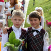 В прошлом году первоклашки новенькой 83-й школы отмечали 1 сентября по соседству — в школе № 8 — newsvl.ru