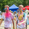 Многие из посетителей фестиваля пришли впервые. Поэтому они с утроенной энергией расходовали цветной порошок — newsvl.ru