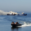 Воспользовавшись задымлением, условные злоумышленники попытались скрыться на моторной лодке — newsvl.ru