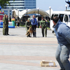 На площадке у фонтана они отработали задержание нарушителя — newsvl.ru