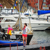 Девушки позируют на фоне яхт и катеров — newsvl.ru
