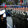 "Голубые береты" маршируют с оружием в руках — newsvl.ru