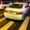 По сообщению очевидцев, автомобиль находился на этом месте в течение пары часов — newsvl.ru