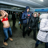 Во Владивостоке молодые люди устроили стриптиз в переходе — newsvl.ru