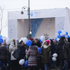 К 10 утра на Набережной собралось много людей — newsvl.ru