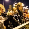 Многие снимали фейерверк на память — newsvl.ru