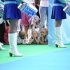Даже маленькие дети пытались занять места поближе — newsvl.ru