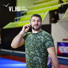 Многократный чемпион мира по самбо Виталий Минаков провел мастер-класс во Владивостоке 