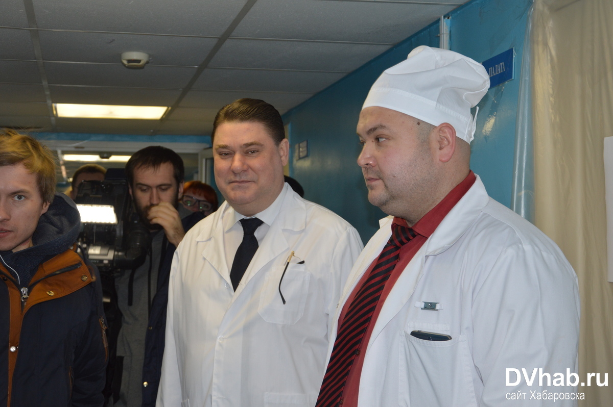 Глава больницы. Руководитель больницы. Глава больницы. Глава больницы. Глава больницы.