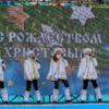 Люди боролись с холодом, подпевая и танцуя под зажигательные песни — newsvl.ru