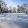На платный каток без раздевалки и проката жалуются посетители парка Лазо — newsvl.ru