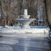 Кататься на коньках можно и вокруг фонтана — newsvl.ru