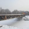 На месте обрушившегося моста через реку Маревка смонтировали временную переправу (ФОТО)