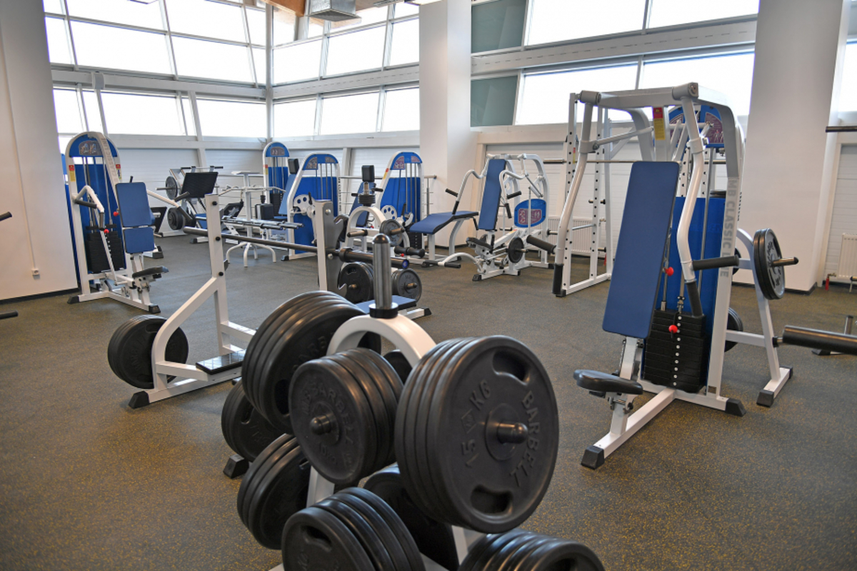 бассейн ореховая сопка хабаровск. бондаря 6 хабаровск. физкультурно-оздоровительный комплекс комсомольск на амуре. фок хабаровск. краевая спортивная школа олимпийского резерва.