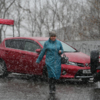 Снег застал горожан в обеденное время — newsvl.ru
