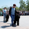 Собаки успешно выполняли все задания, вплоть до исполнения танца со своими двуногими напарниками — newsvl.ru