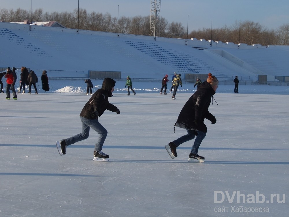 Каток комсомольск на амуре дзержинского расписание. Каток Комсомольск на Амуре. Авангард Коломна каток. Каток Металлург Комсомольск на Амуре. Авангард Комсомольск на Амуре.