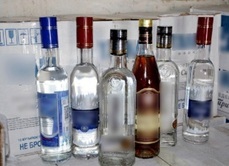 Склад алкогольных припасов с фальшивыми акцизами обнаружили в Хабаровске полицейские