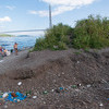 Из-за особенностей рельефа мусор здесь можно "припрятать" — newsvl.ru