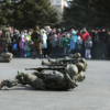 Самой зрелищной частью стали показательные выступления членов федерации военно-тактических игр — newsvl.ru