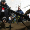 Школьники, «юнармейцы», курсанты и простые жители смогли увидеть страйкбольное оружие и военную форму — newsvl.ru