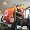 Фестиваль привлек несколько сотен любителей оружия и военной реконструкции — newsvl.ru